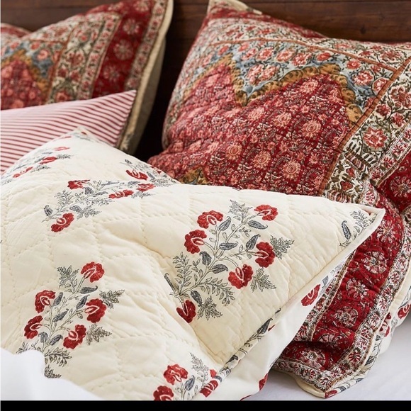 New S/2 Pottery Barn Zarina Reversible Cotton Floral Standard Sham, Ivory Multi